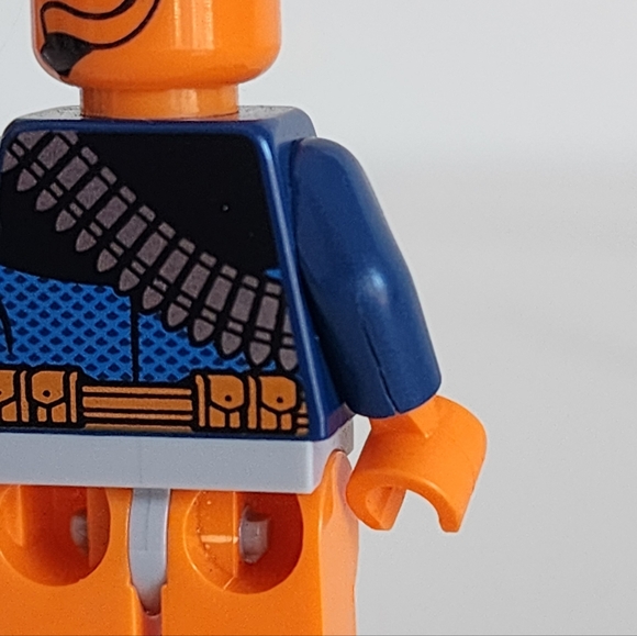 🧡 Rare LEGO DC Deathstroke Minifigure sh163 Super Heroes W/Accessories Sword 🖤 - Picture 9 of 10
